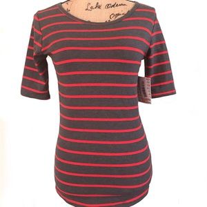 Lularoe GiGi Fitted Tee